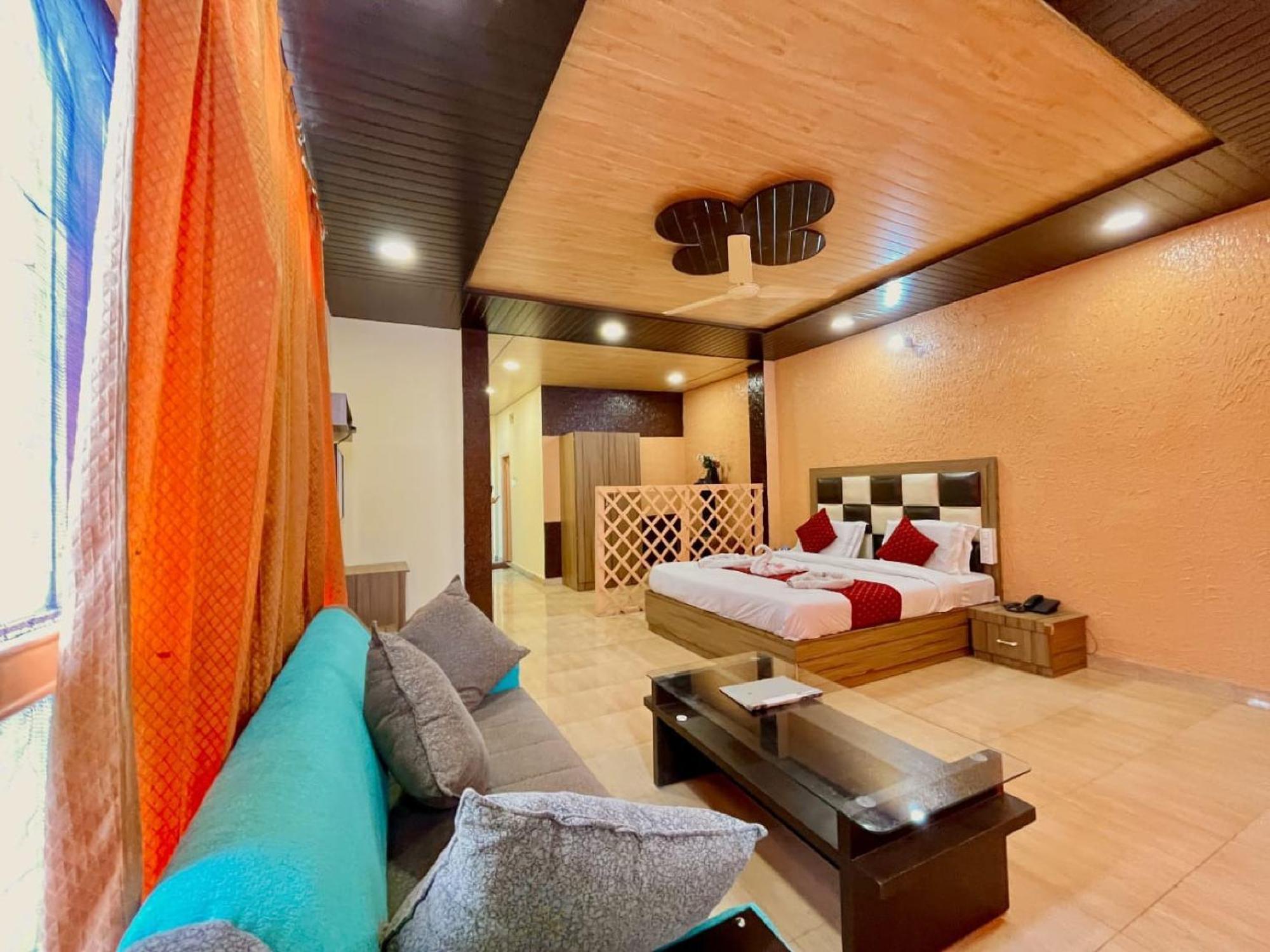 Sparkle Star Resort Khajjiar Exterior foto
